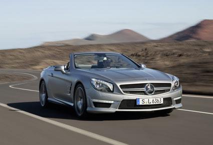 قصة اندفاع تتجدد مع سيارة SL 63 AMG الجديدة 